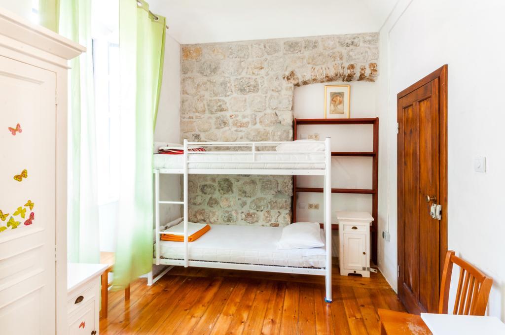 Old Town Hostel Dubrovnik Bagian luar foto